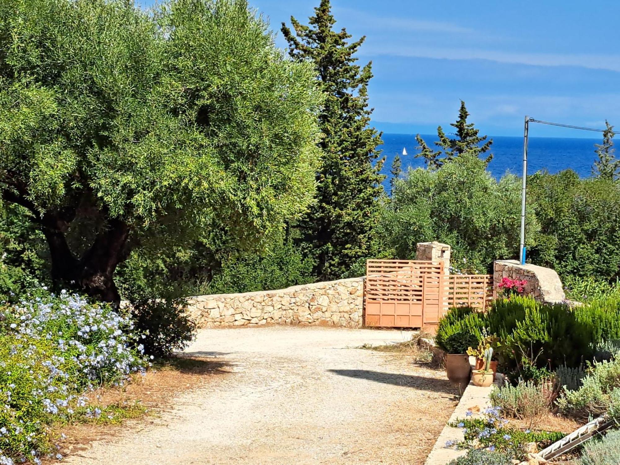 Villa Buras Skinária Buitenkant foto