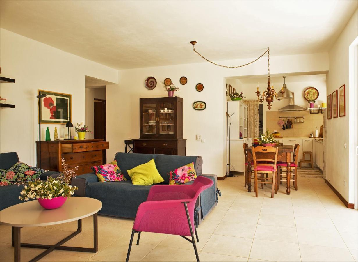 Villa Buras Skinária Buitenkant foto